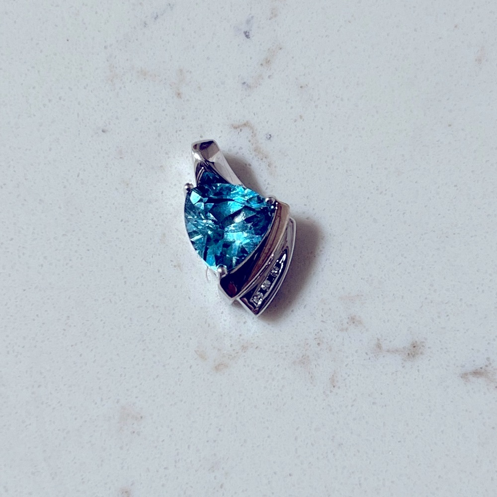 A VAHAN Collector Topaz and diamond pendant